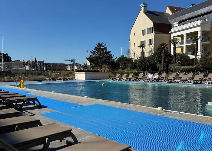 L'ecrin Bleu - Et Port A - Pierre &