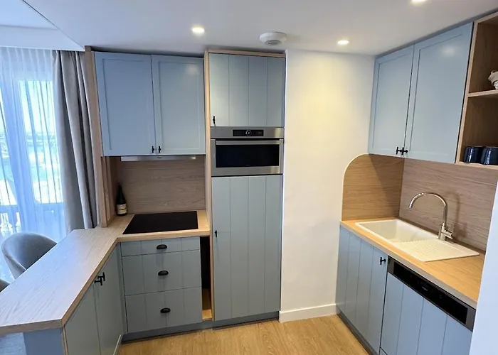 L'ecrin Bleu - Et Port A - Pierre &