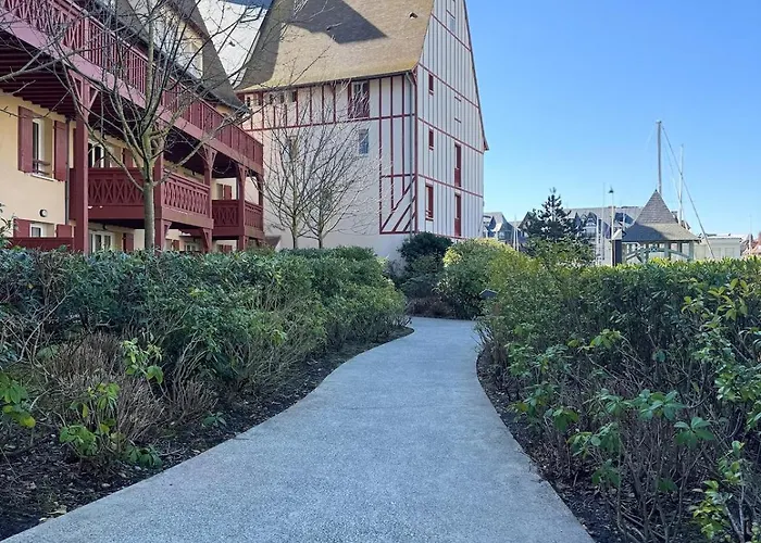 L'ecrin Bleu - Et Port A - Pierre & Apartament Deauville